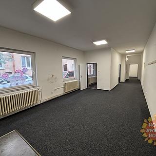 Pronájem kanceláře 94 m² Praha Holešovice, Přístavní