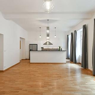 Pronájem bytu 3+kk 119 m² Praha
