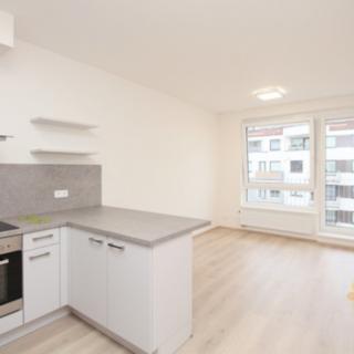 Pronájem bytu 2+kk 56 m² Praha Střížkov, Zakšínská