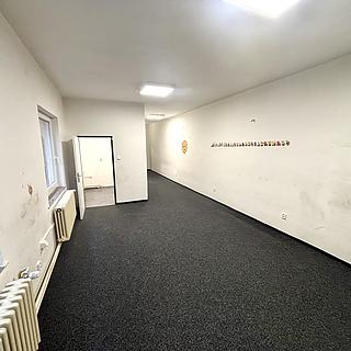Pronájem kanceláře 94 m&sup2; Praha