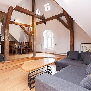 Pronájem bytu 3+1 120 m² Praha