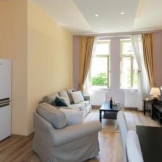 Pronájem bytu 3+kk 85 m² Praha