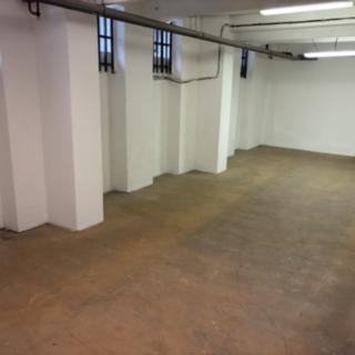 Pronájem skladu 56 m² Praha Vršovice, Petrohradská
