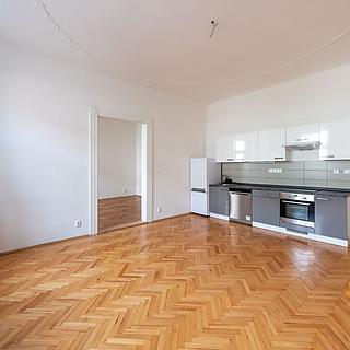 Pronájem bytu 2+kk 66 m&sup2; Praha