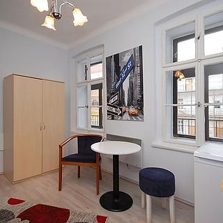 Pronájem bytu 1+kk a garsoniéry 18 m² Praha Žižkov, Cimburkova