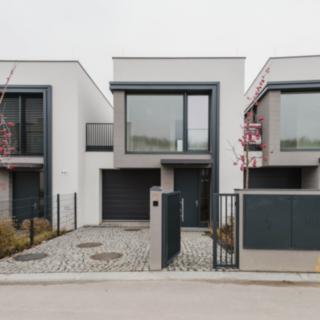 Pronájem rodinného domu 187 m² Praha