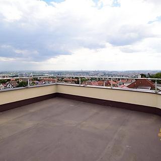 Pronájem bytu 3+kk 67 m&sup2; Praha
