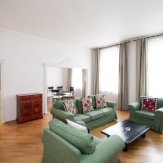 Pronájem bytu 3+1 102 m² Praha Nové Město, Odborů