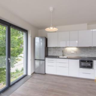 Pronájem bytu 2+kk 58 m² Praha
