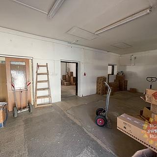 Pronájem skladu 145 m² Praha Horní Počernice, Ve žlíbku
