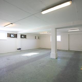 Pronájem skladu 110 m² Praha Horní Počernice, Ve žlíbku