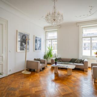 Pronájem bytu 5+1 a více 197 m² Praha