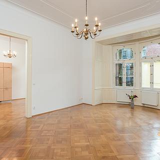 Pronájem bytu 4+1 180 m² Praha Staré Město, Martinská