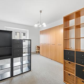 Pronájem bytu 1+1 51 m² Praha Strašnice, Průběžná