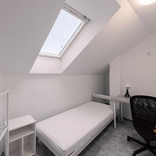 Pronájem pokoje 12 m² Praha Libeň, Na žertvách