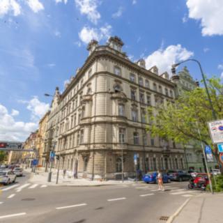 Pronájem bytu 3+1 106 m² Praha Smíchov, Janáčkovo nábřeží