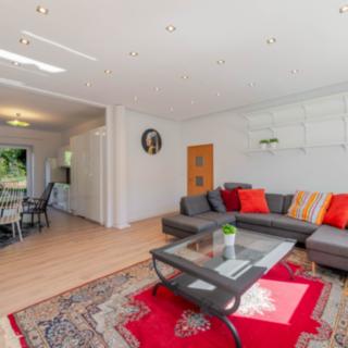 Pronájem rodinného domu 200 m² Praha