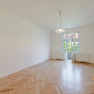 Pronájem bytu 2+1 88 m² Praha