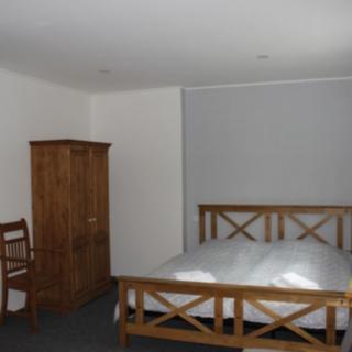 Pronájem bytu 1+kk, garsoniery 28 m² Blatno