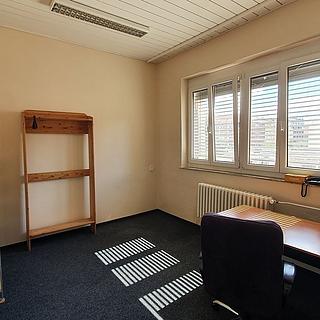 Pronájem kanceláře 12 m² Praha Holešovice, Přístavní