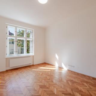 Pronájem bytu 2+kk 47 m² Praha Vinohrady, Mánesova