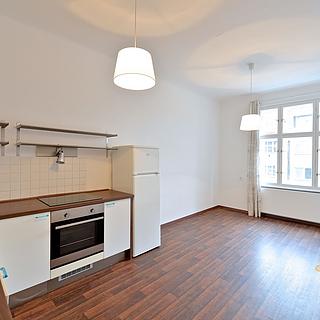Pronájem bytu 2+kk 50 m² Praha