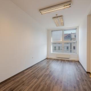 Pronájem kanceláře 18 m² Praha Vinohrady, Londýnská