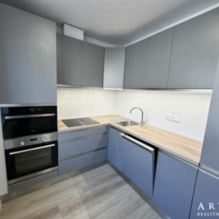 Prodej bytu 2+1 55 m² Blansko, nám. Republiky
