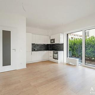 Prodej bytu 2+kk 54 m² Pohořelice, U Kasáren