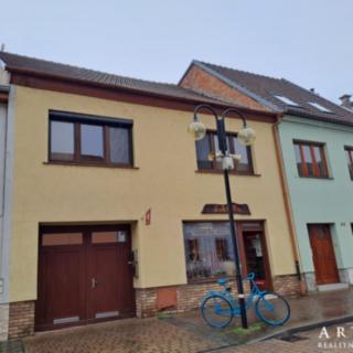 Prodej rodinného domu 265 m² Slavkov u Brna