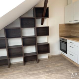Pronájem bytu 1+kk, garsoniery 30 m² Brno