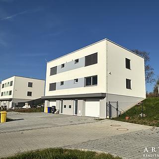 Pronájem rodinného domu 167 m² Ráječko