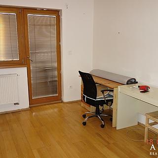 Pronájem pokoje 17 m² Brno