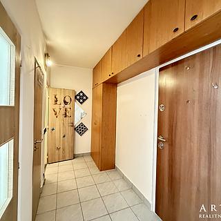 Pronájem bytu 1+1 37 m² Brno Štýřice, Jílová