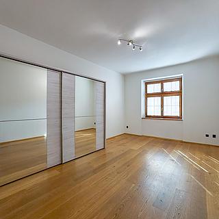 Prodej bytu 2+kk 48 m&sup2; Praha