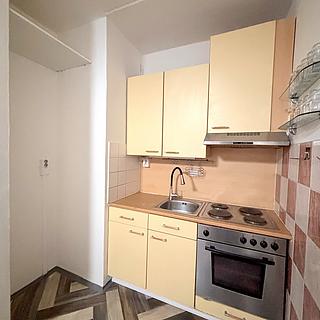 Pronájem bytu 2+kk 45 m² Olomouc, Jílová