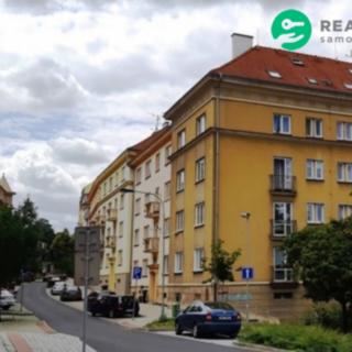 Prodej bytu 2+1 66 m² Karlovy Vary, V. Řezáče