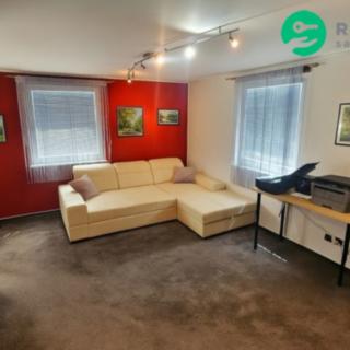 Prodej bytu 1+kk a garsoniéry 41 m² Karlovy Vary, Okružní