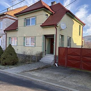 Prodej rodinného domu 300 m² Koryčany, Svatoplukova