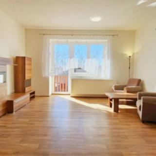 Pronájem bytu 2+kk 72 m² Stráž