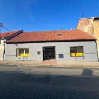 Pronájem obchodu 145 m² Kostelec nad Labem, T. G. Masaryka