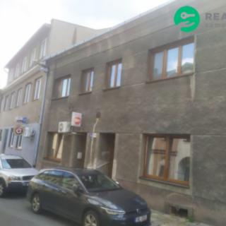 Pronájem bytu 3+1 90 m² Bruntál, Nerudova