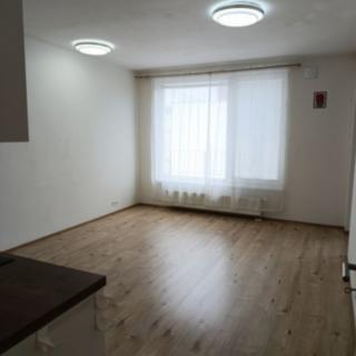 Pronájem bytu 2+kk 51 m² Praha