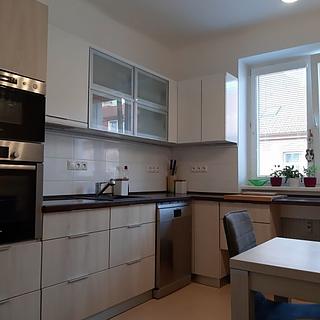 Pronájem bytu 2+1 65 m² České Budějovice 7, Heydukova