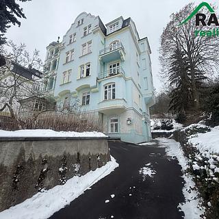 Prodej bytu 3+1 130 m² Karlovy Vary, Krále Jiřího