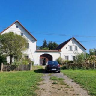 Prodej rodinného domu 400 m² Chodský Újezd Dolní Jadruž