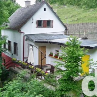 Prodej rodinného domu 82 m² Loket, Československé armády