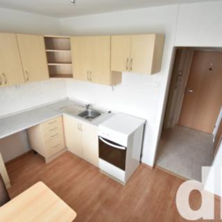 Prodej bytu 1+1 31 m² Sokolov, Karla Čapka