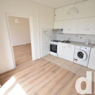 Pronájem bytu 1+1 36 m² Karlovy Vary Rybáře, Chomutovská