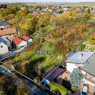 Prodej stavební parcely 1976 m&sup2; Praha